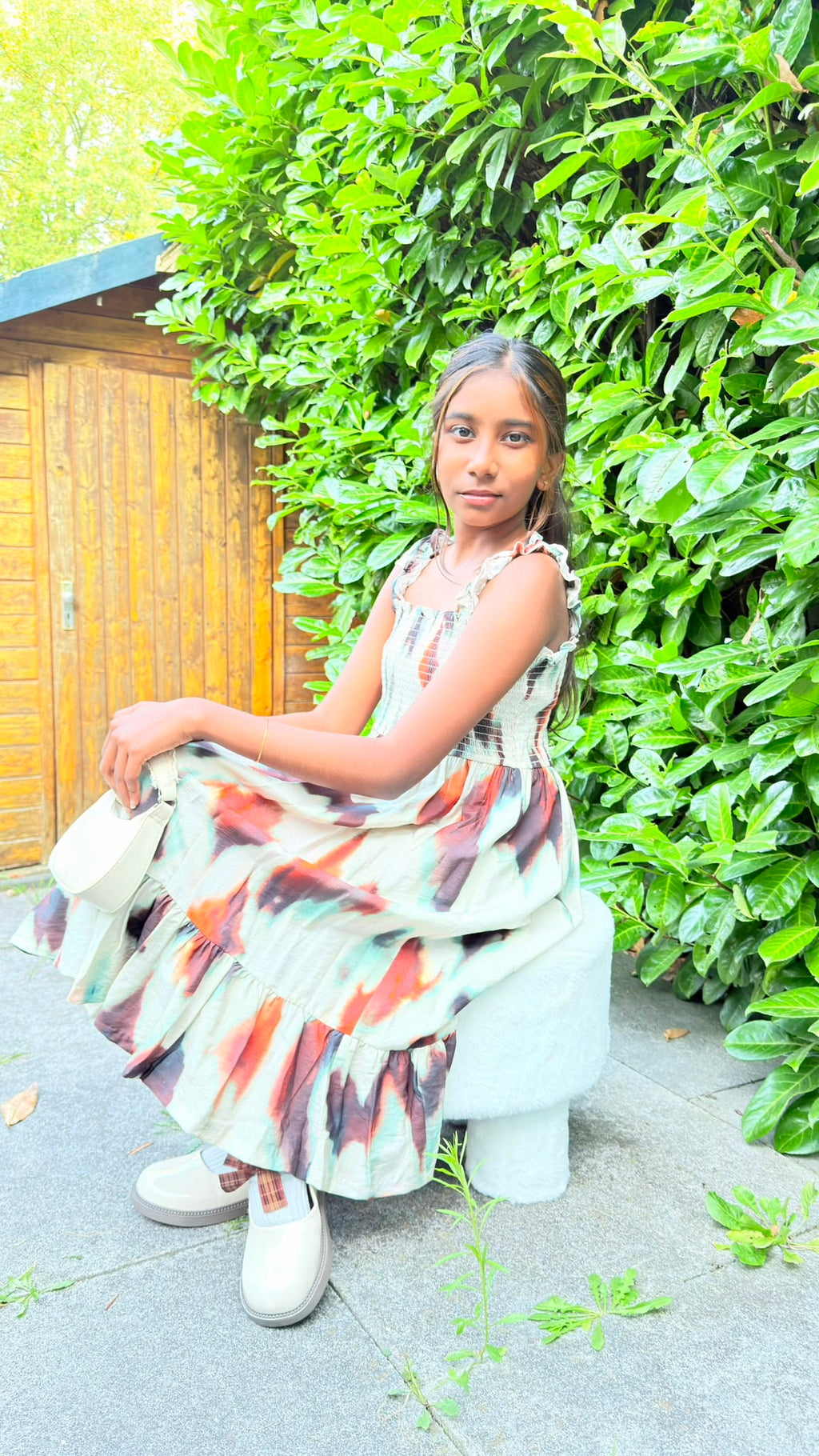 Sleeveless Smocked-White & Brown Shaded Dress